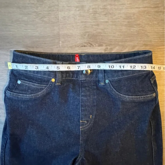 SPANX Cuffed Straight Leg Jeans sz M - Picture 4 of 9